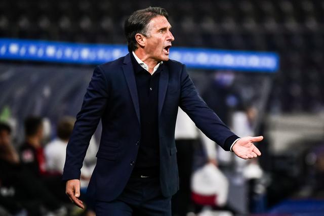 乔帅雪藏王哲林重用胡金秋 后者20分率队首胜