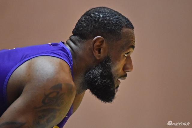 怀特38分塔图姆20+11 绿军力克热火大比分3-1